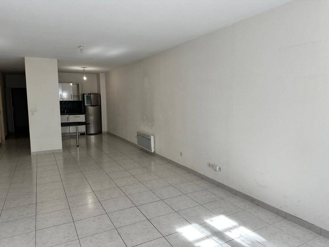 Appartement 3 pièces 92 m² · à Nègrepelisse · 92,5 m² · 800 €/mois