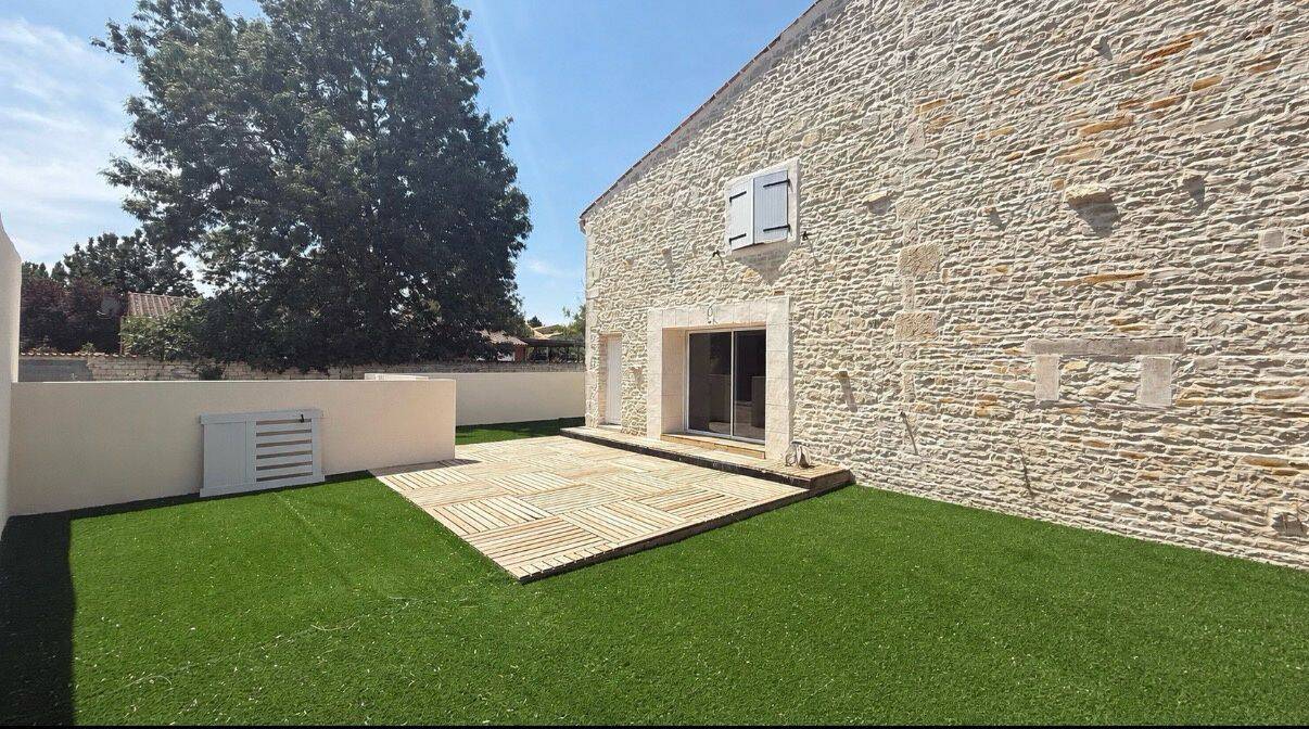 Maison 7 pièces 150 m² · à Vallans · 150 m² · 235 000 €