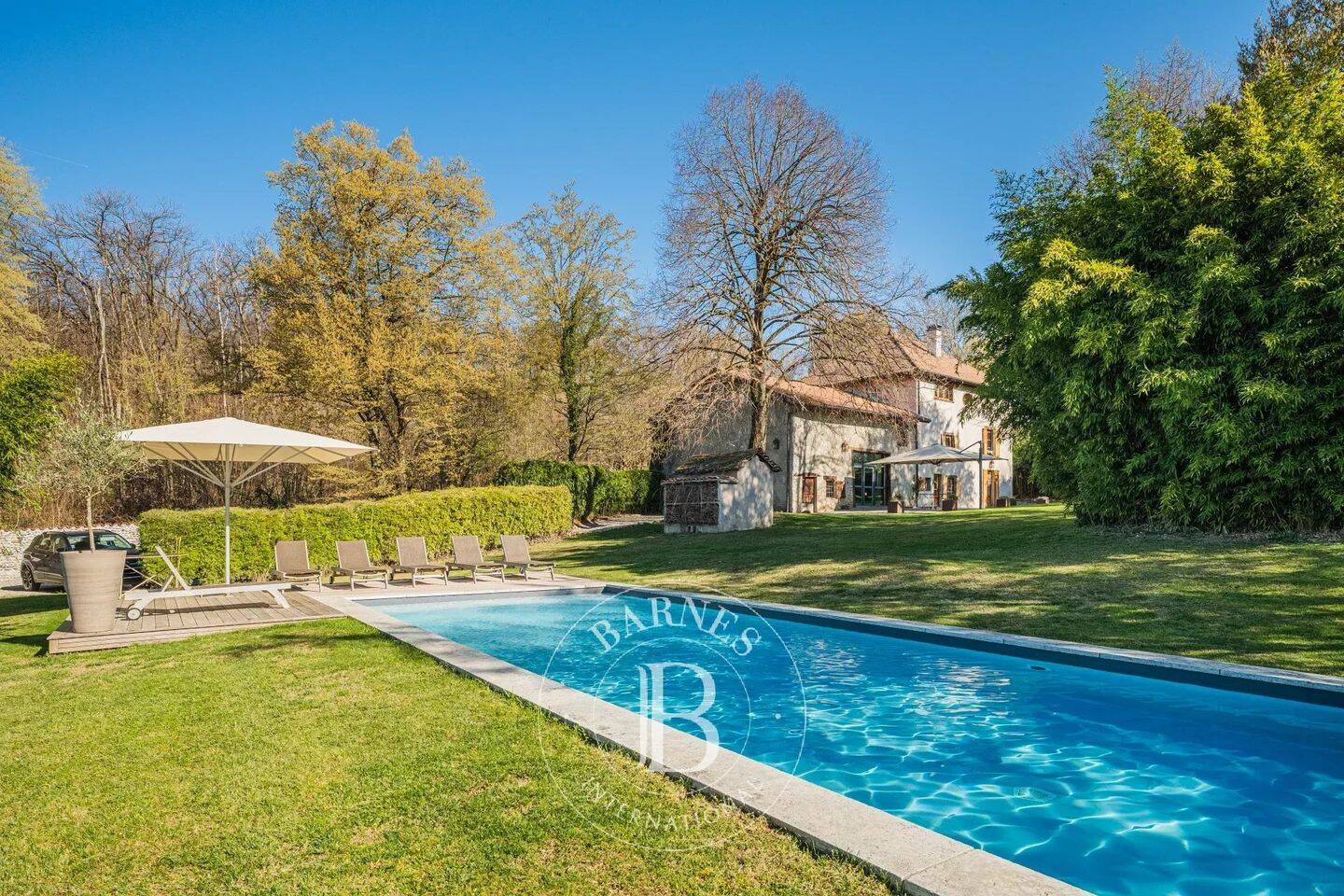 Maison 7 pièces 303 m² · à Vourey · 303 m² · 1 150 000 €