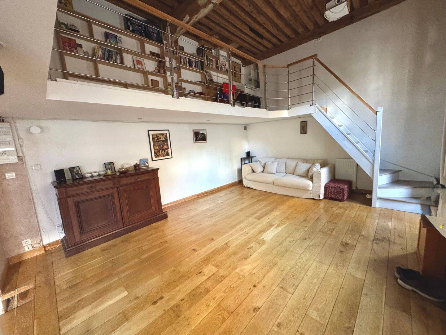 Appartement 4 pièces 110 m² · à Lyon 1er Arrondissement · 110 m² · 1 350 €/mois