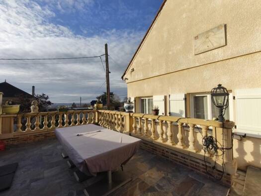 Maison à vendre 490 000 € 7 pièces 4 chambres 149 m² 870 m² de terrain Nord et Ouest Triel-sur-Seine 78510