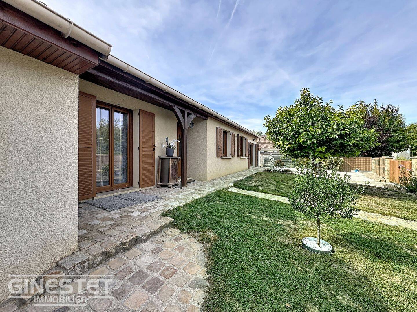 Maison 6 pièces 135 m² · à Saint-Lyé · 135 m² · 334 000 €