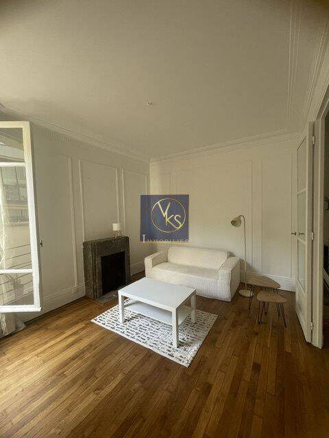 Appartement 3 pièces 66 m² · à Paris 17ème Arrondissement · 66 m² · 2 730 €