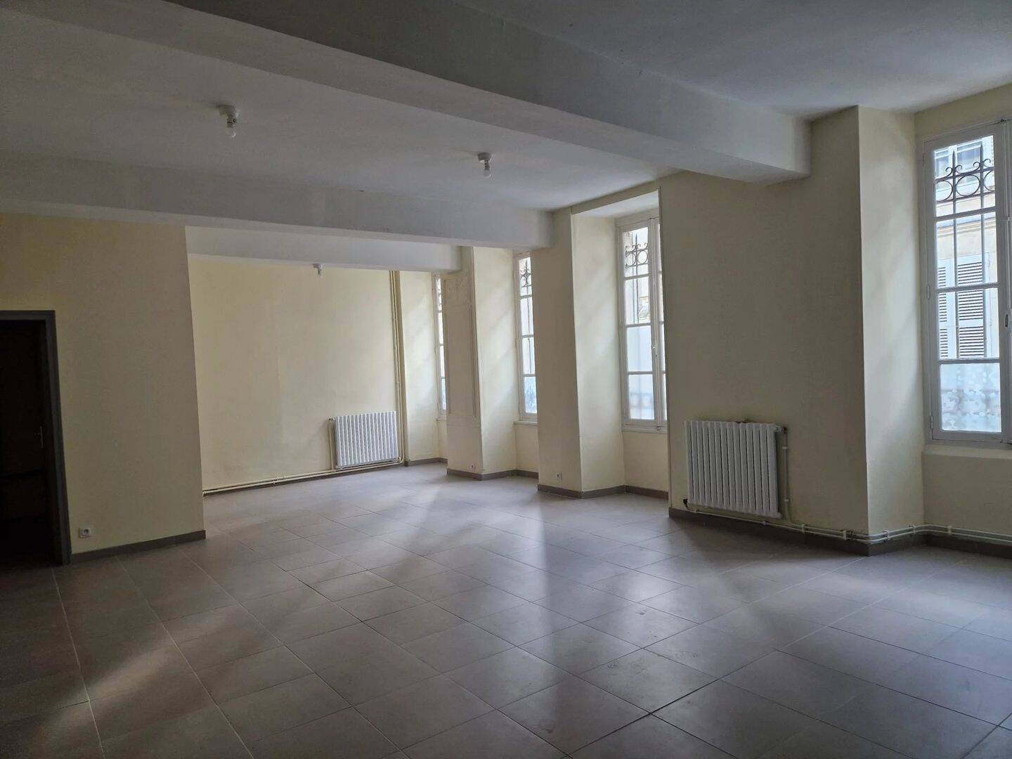 Maison 9 pièces 242 m² · à Laon · 242 m² · 205 000 €