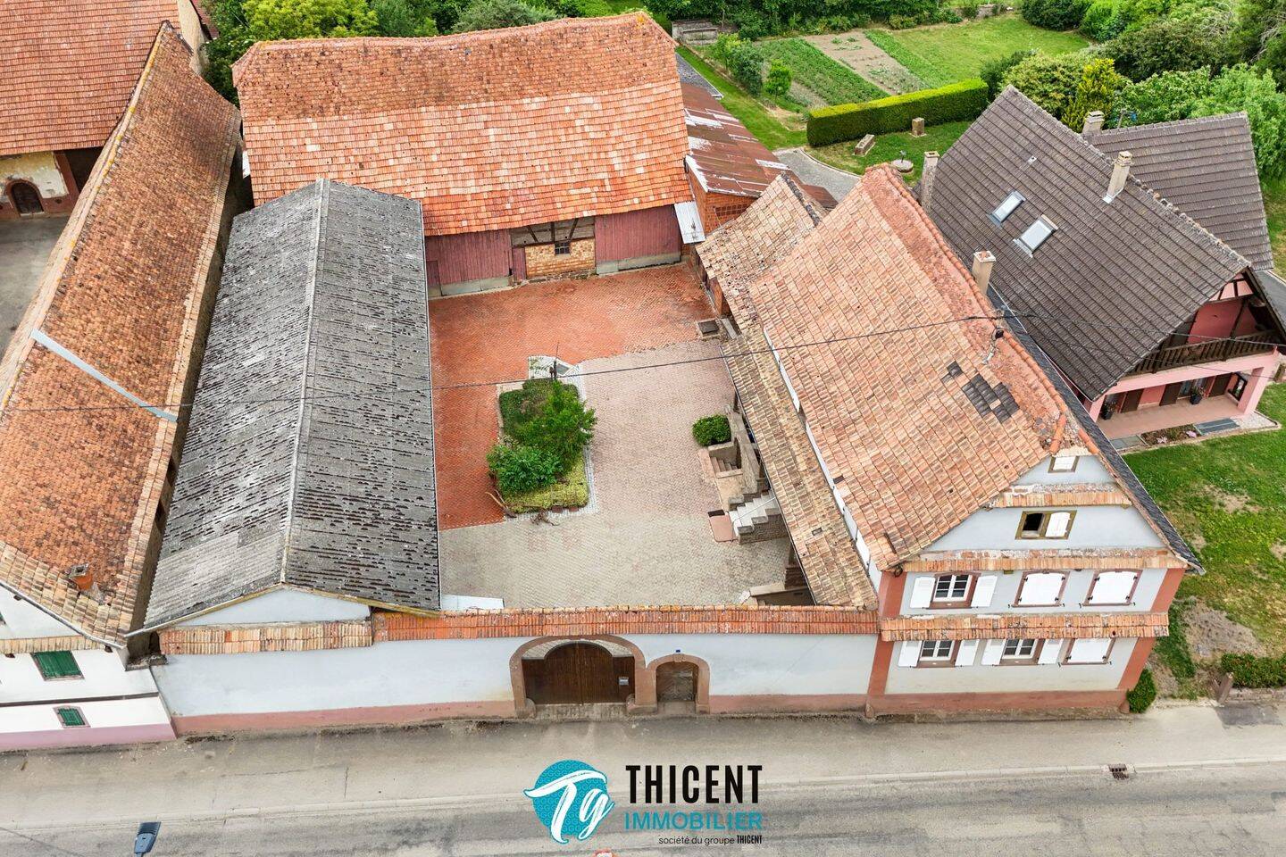 Maison 8 pièces 235 m² · à Val-de-Moder · 235 m² · 187 000 €