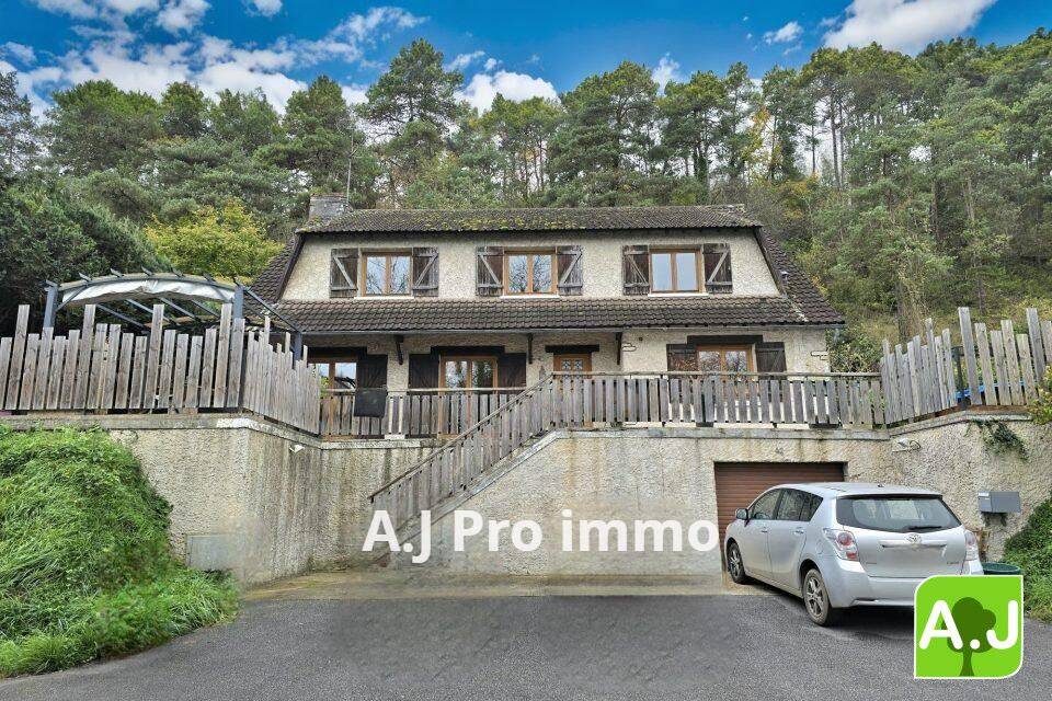 Maison 8 pièces 178 m² · à Ivry-la-Bataille · 177,7 m² · 249 900 €