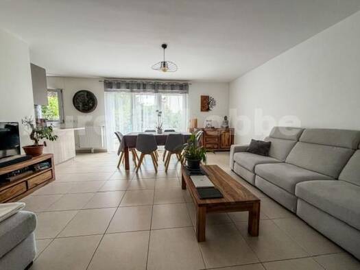 Maison à vendre 346 000 € 4 pièces 3 chambres 85 m² 180 m² de terrain Centre Sud Claye-Souilly 77410