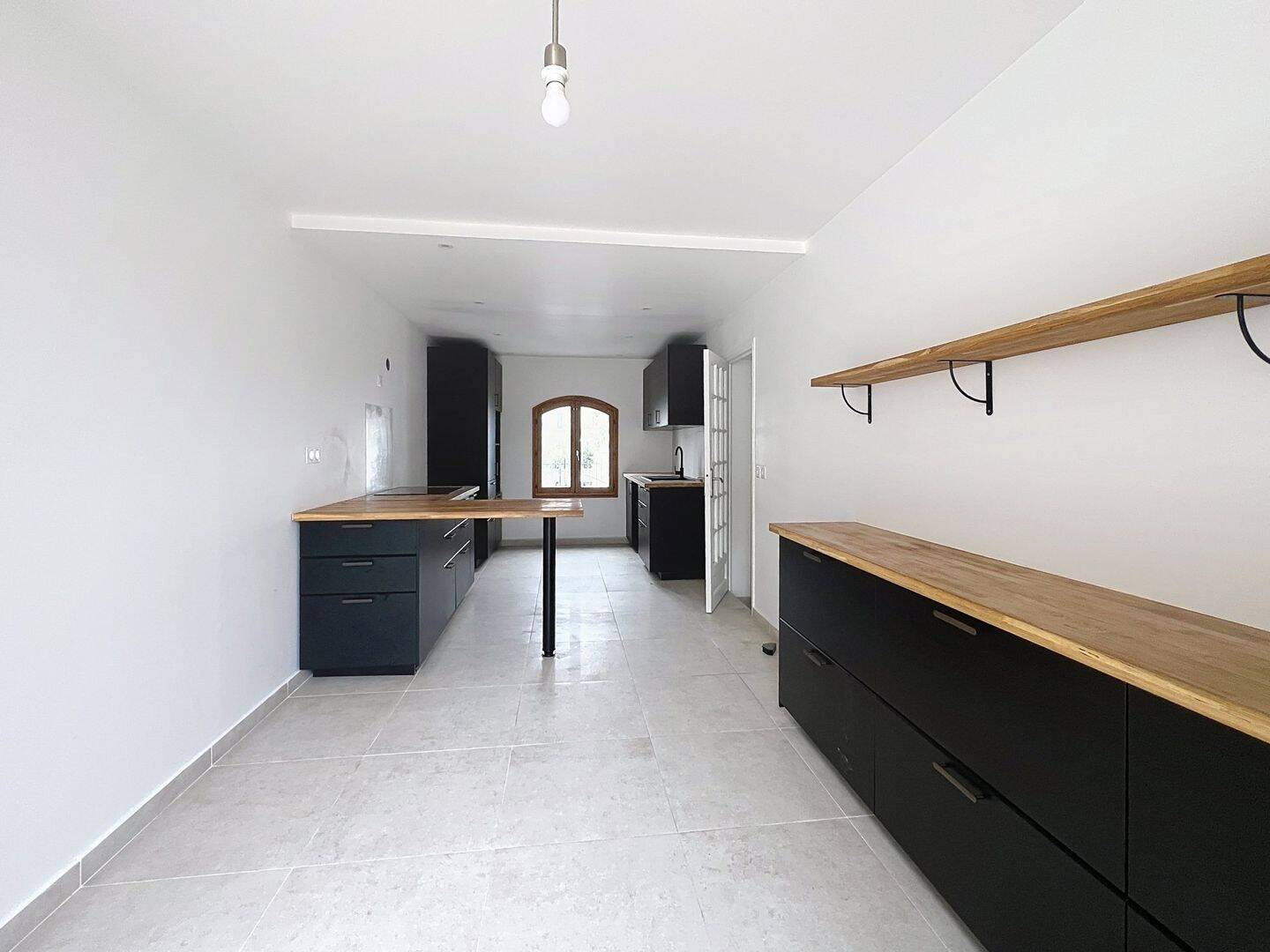 Maison 5 pièces 117 m² · à Créteil · 117,1 m² · 2 600 €