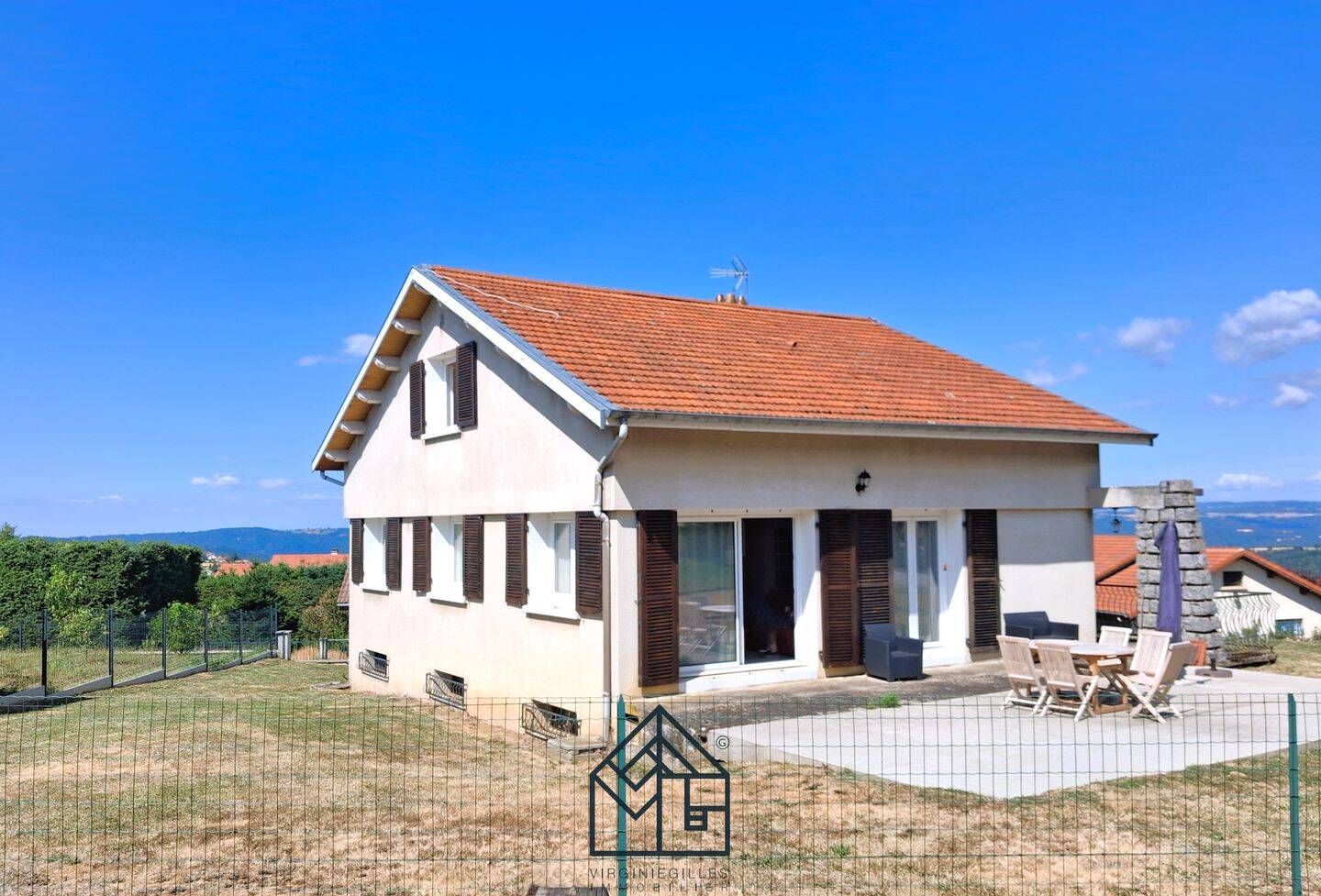 Maison 5 pièces 117 m² · à Saint-Ferréol-d'Auroure · 117 m² · 73 976 €