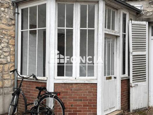 Appartement à vendre 340 000 € 3 pièces 2 chambres 73,7 m² RDC/3 Fontainebleau 77300