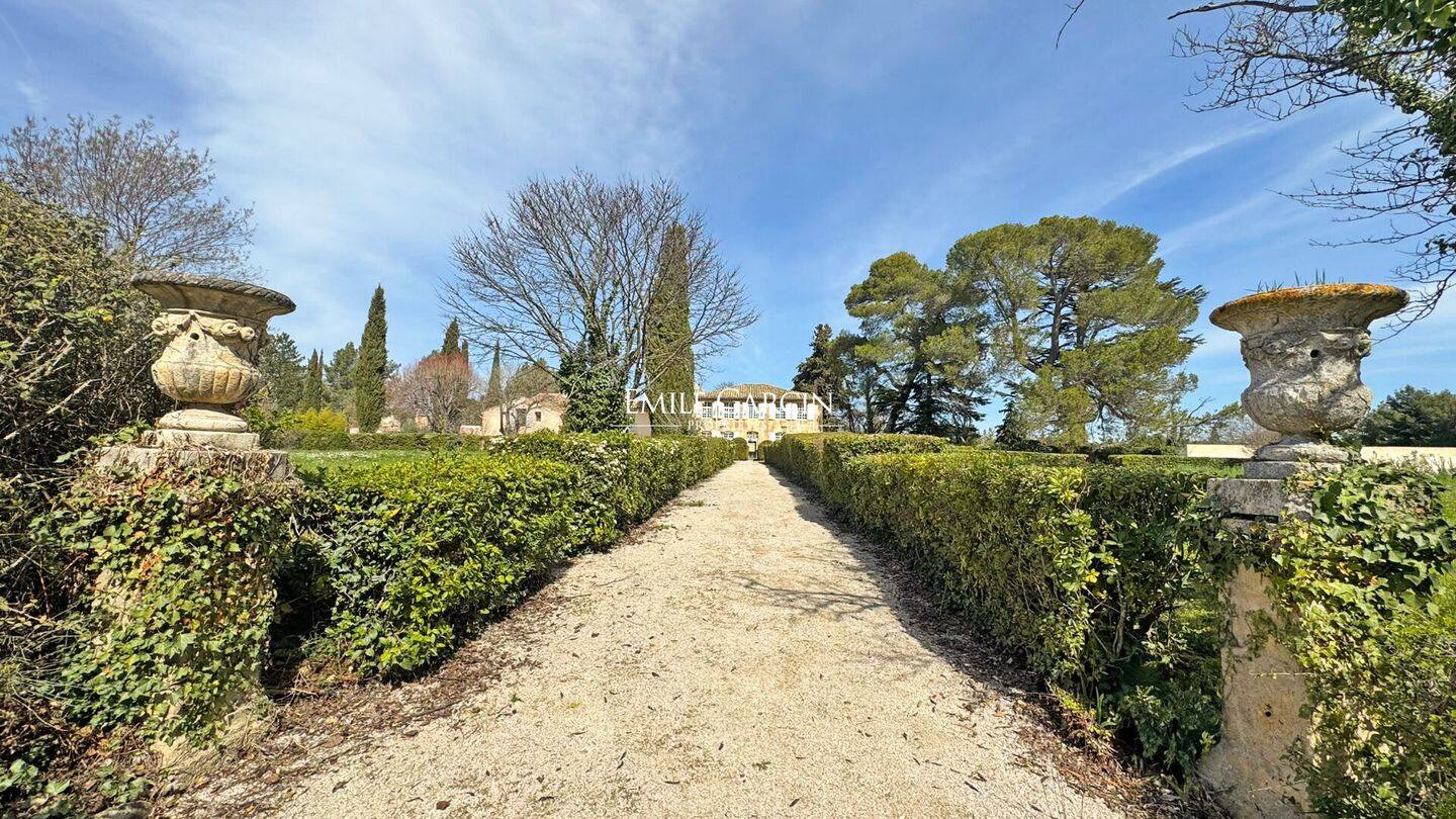 Maison 15 pièces 550 m² · à Aix-en-Provence · 550 m² · 2 950 000 €