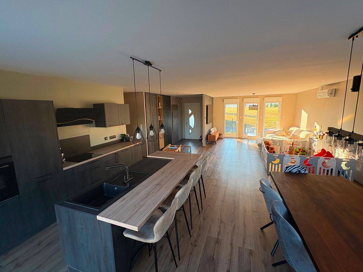 Maison 5 pièces 140 m² · à Epping · 140 m² · 360 000 €