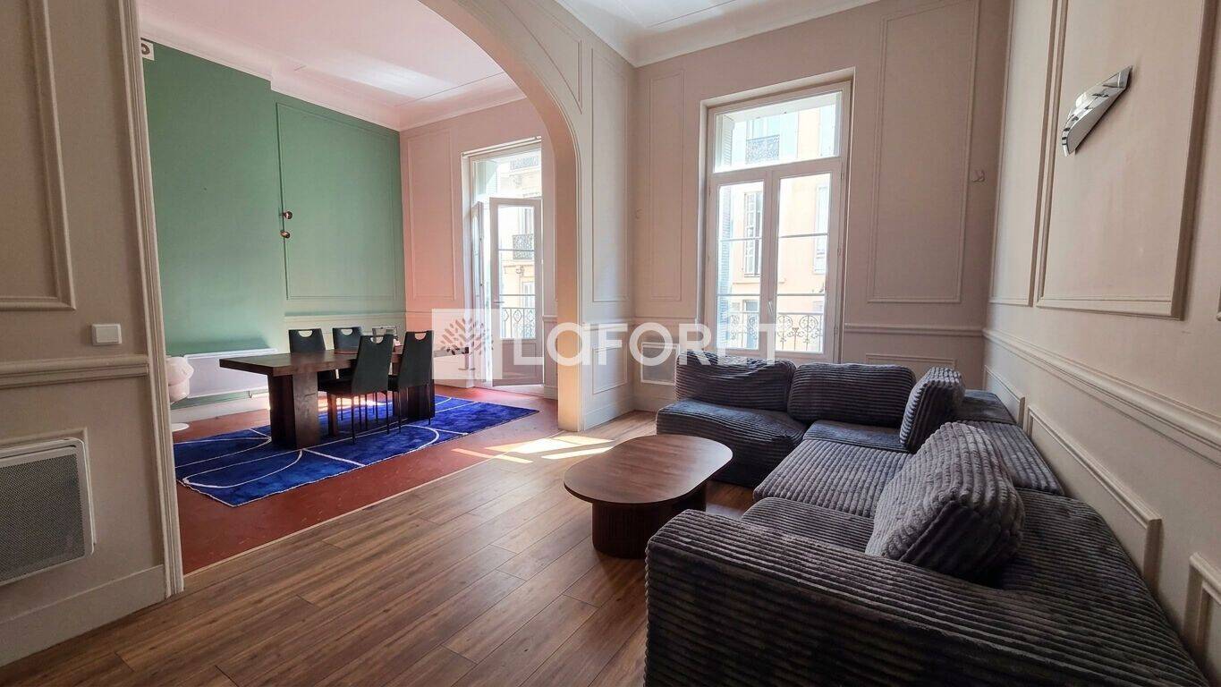 Appartement 2 pièces 62 m² · à Toulon · 61,9 m² · 950 €/mois