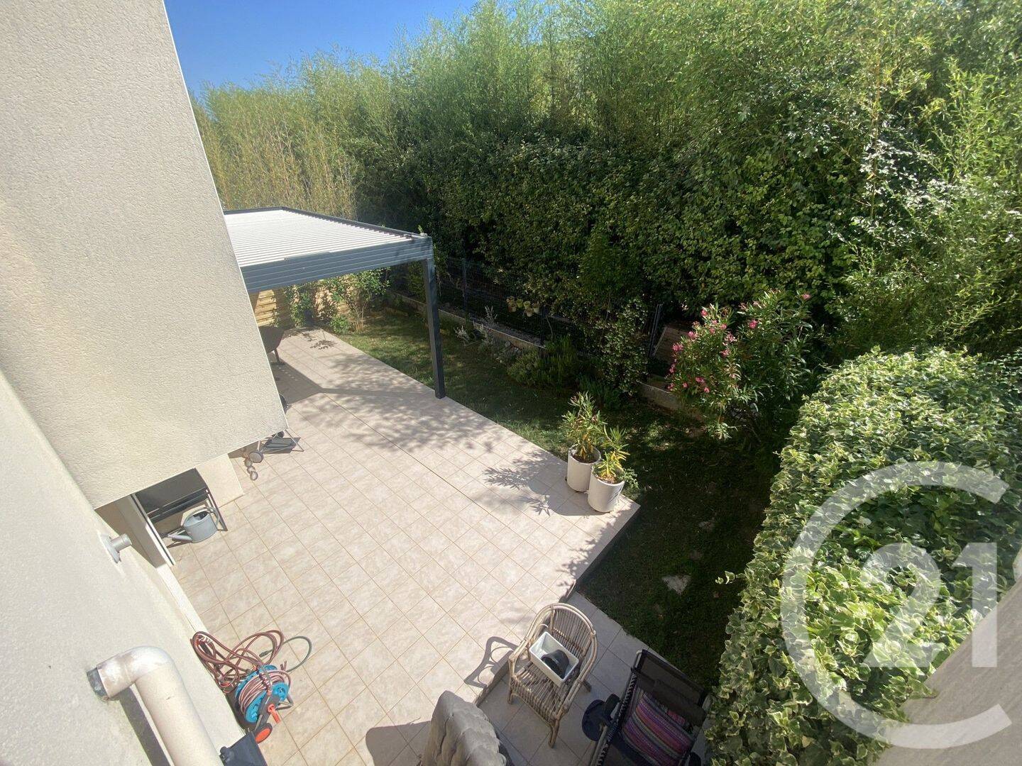 Maison — 12