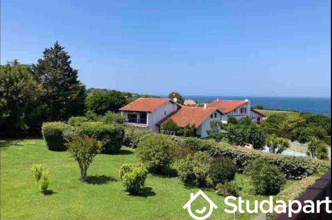 Appartement 3 pièces 61 m² · à Saint-Jean-de-Luz · 61 m² · 732 €