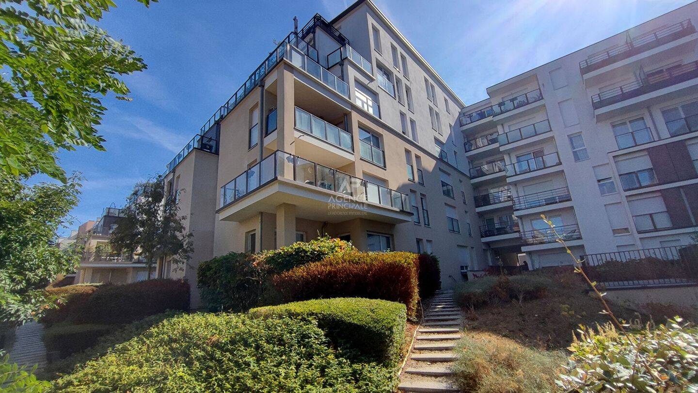 Appartement 2 pièces 41 m² · à Ermont · 40,9 m² · 239 000 €