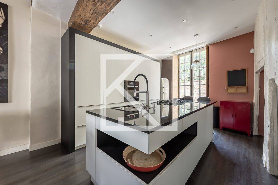 Maison 8 pièces 233 m² · à Le Mans · 233 m² · 660 000 €