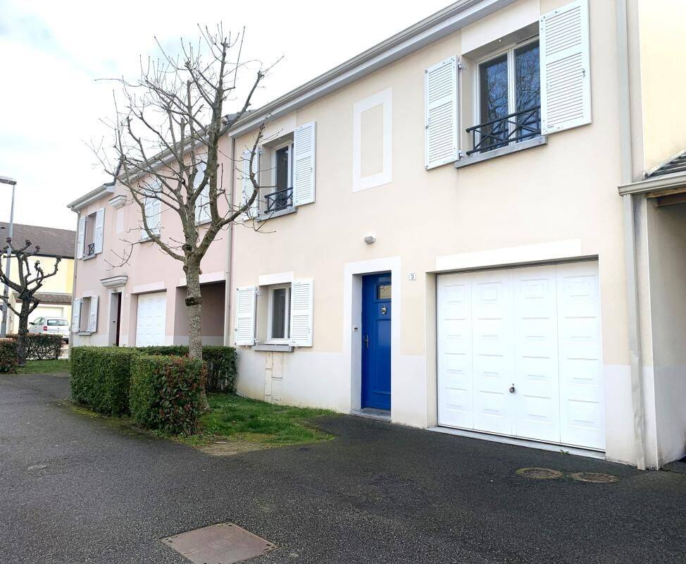Maison 4 pièces 100 m² · à Nantes · 100 m² · 1 100 €
