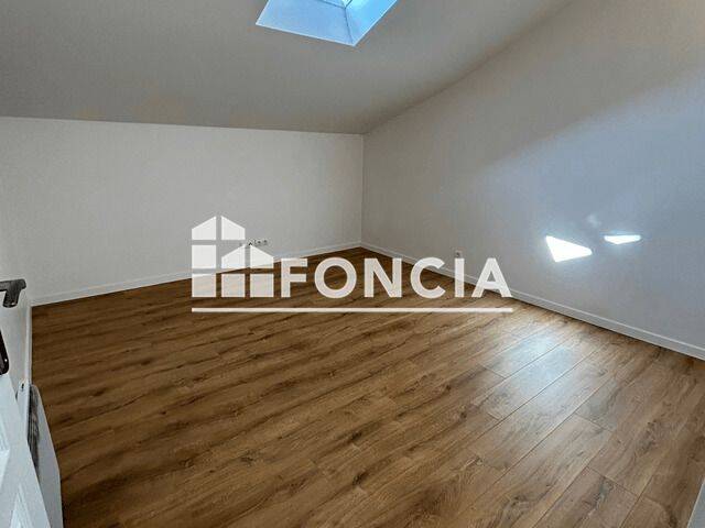 Appartement 4 pièces 87 m² · à Bordeaux · 87,1 m² · 1 151 €