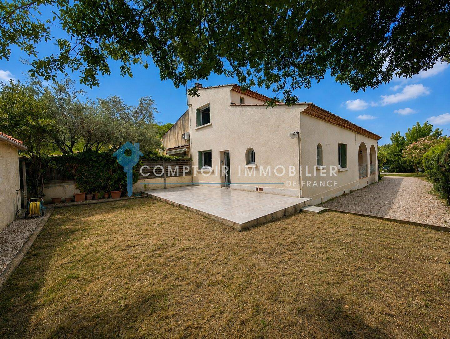 Maison 4 pièces 129 m² · à Saint-Vincent-de-Barbeyrargues · 129 m² · 1 631 €