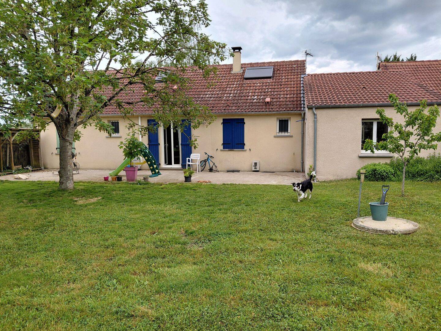 Maison 7 pièces 121 m² · à Fay-aux-Loges · 121 m² · 240 000 €