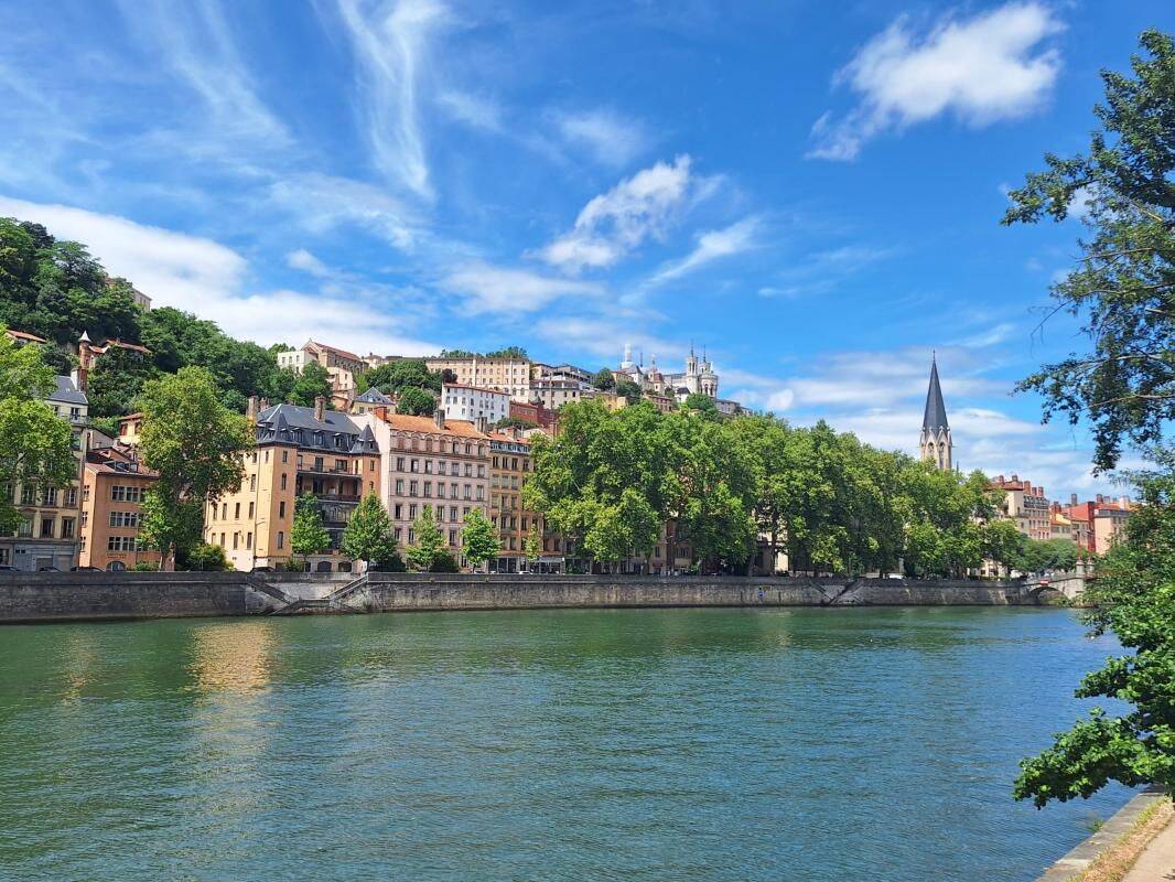 Appartement 5 pièces 146 m² · à Lyon 2ème Arrondissement · 146 m² · 2 022 €/mois