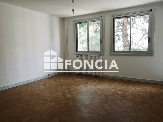 Appartement 4 pièces 78 m² · à Fontaine · 77,8 m² · 859 €