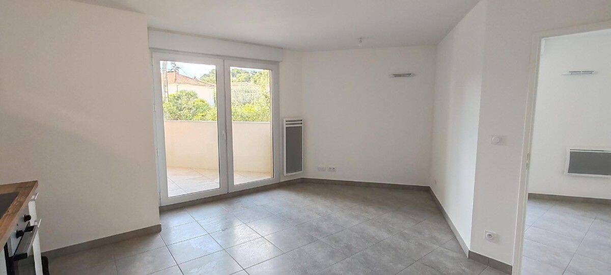 Appartement 2 pièces 44 m² · à Nîmes · 44 m² · 570 €