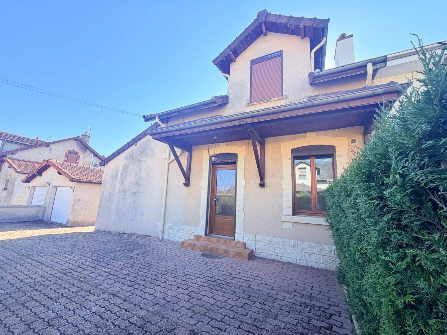 Maison 5 pièces 92 m² · à Gueugnon · 92 m² · 70 000 €