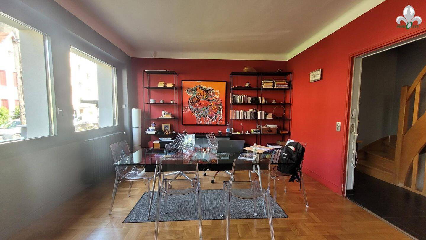 Maison 6 pièces — 4