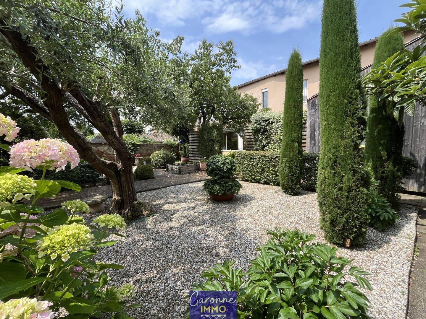 Maison 7 pièces 240 m² · à Tonneins · 240 m² · 235 000 €