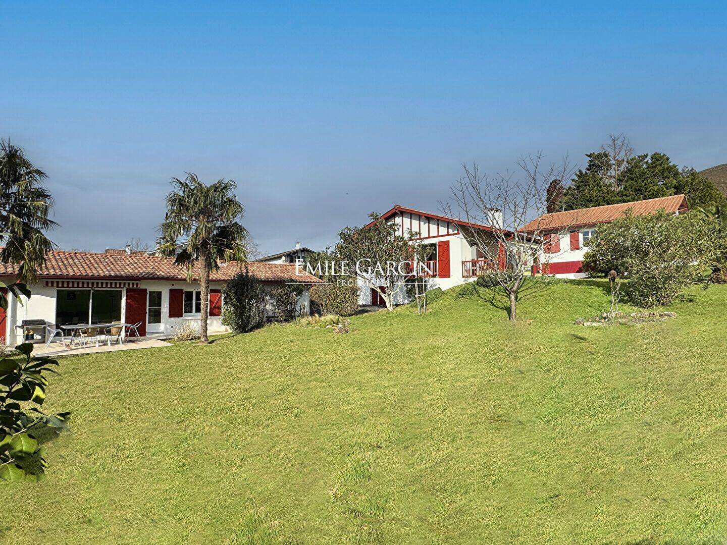 Maison 11 pièces 274 m² · à Ascain · 274 m² · 1 990 000 €