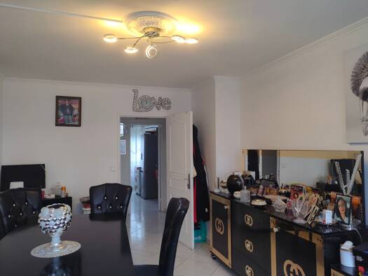 Appartement à louer 1 450 € 3 pièces 3 chambres 60 m² RDC Mace-Andre Gide Sarcelles 95200