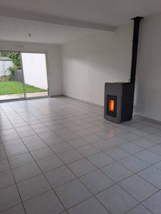 Maison 4 pièces 98 m² · à Rainneville · 98 m² · 1 015 €/mois