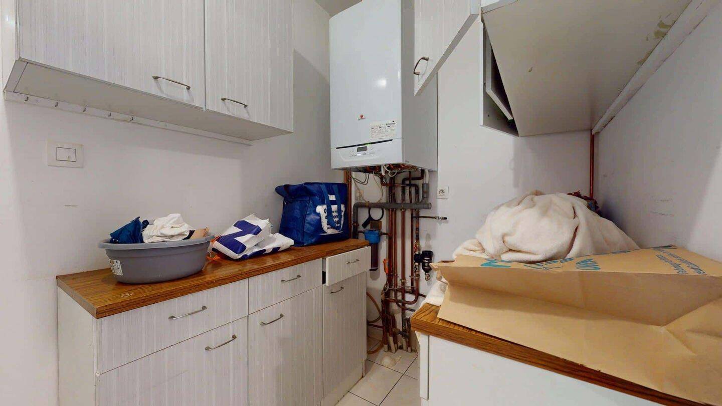 Room in Rue Barra, Angers for 163 m² with 4 bedrooms - Colocatio — 17
