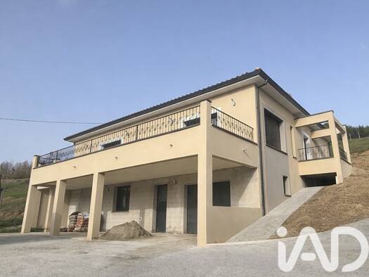 Maison à vendre 280 000 € 4 pièces 3 chambres 126 m² 2 690 m² de terrain Sud Ouest Moissac 82200