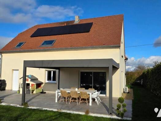 Maison à vendre 288 200 € 6 pièces 4 chambres 661 m² de terrain Pontavert 02160