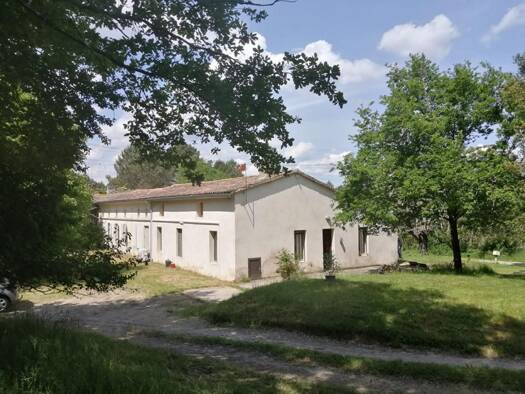 Maison à vendre 245 000 € 5 pièces 3 chambres 190 m² 124 786 m² de terrain Cercoux 17270