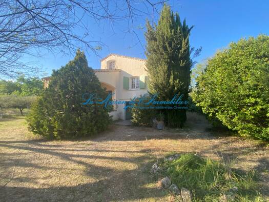 Maison à vendre 282 000 € 5 pièces 3 chambres 141 m² 1 350 m² de terrain Quissac 30260