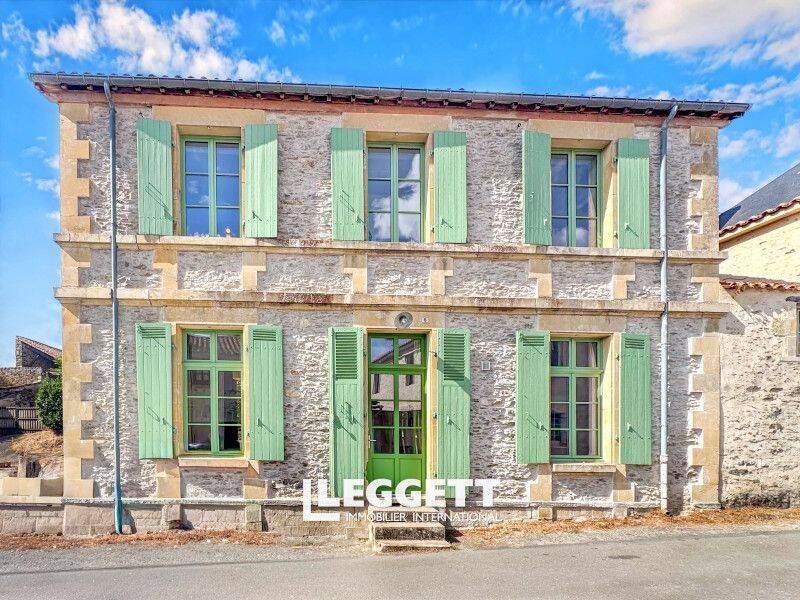 Maison 5 pièces 94 m² · à Vouvant · 94 m² · 172 800 €
