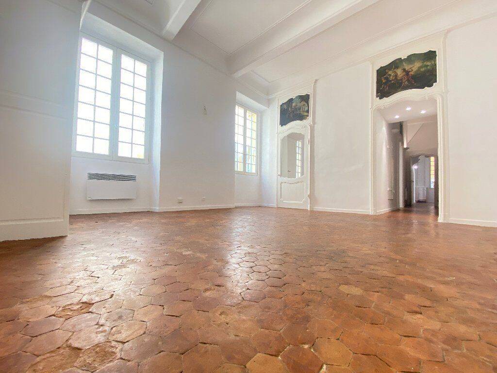 Appartement 4 pièces 116 m² · à Nice · 116 m² · 1 590 €