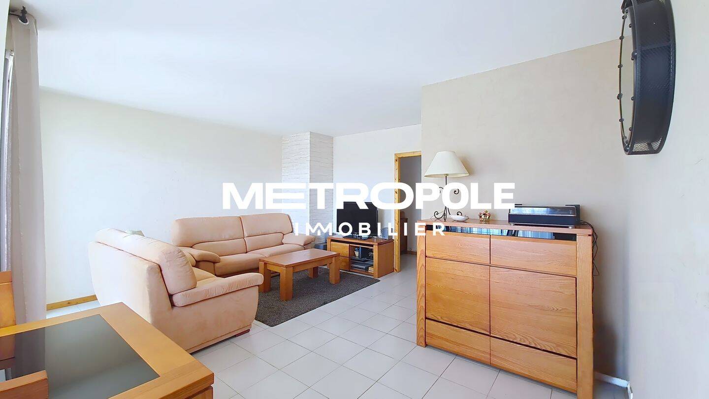 Appartement 4 pièces 83 m² · à Saint-Priest · 83 m² · 199 000 €