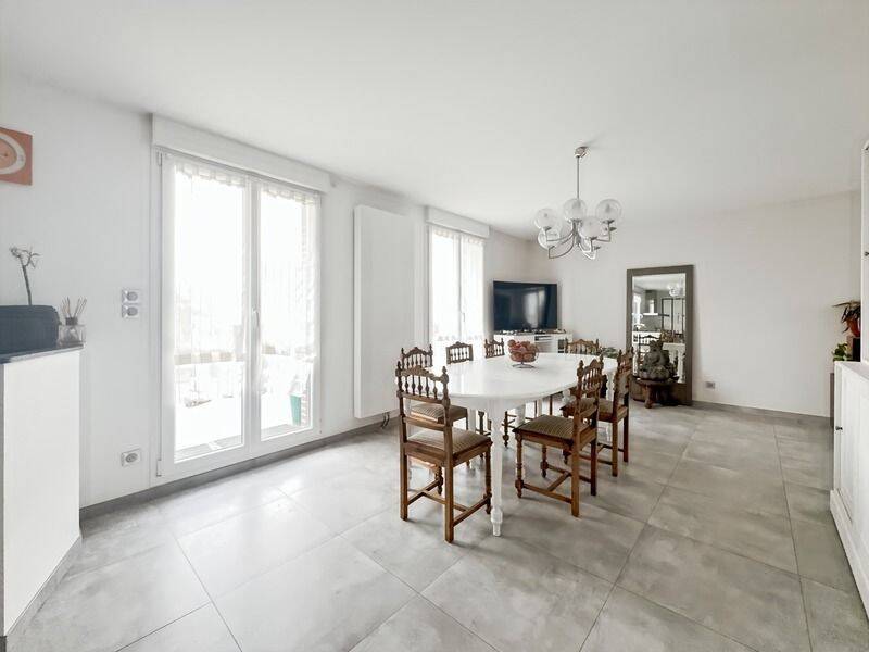 Maison 7 pièces 130 m² · à Fournes-en-Weppes · 130 m² · 449 900 €