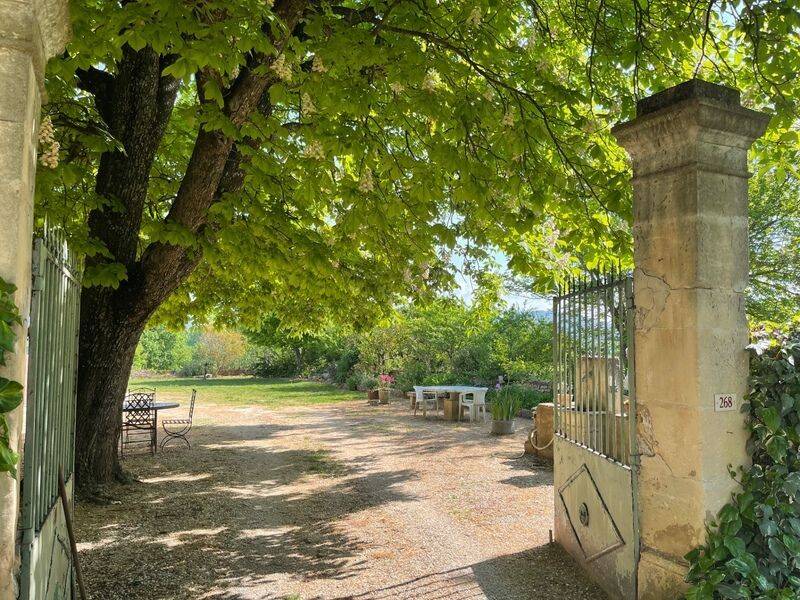 Maison 6 pièces 228 m² · à Roussillon · 228 m² · 795 000 €