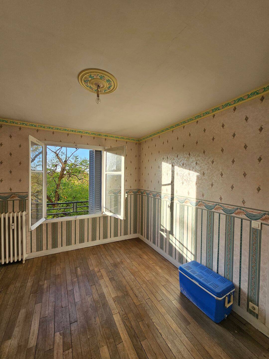 Appartement 2 pièces 32 m² · à Ris-Orangis · 32 m² · 84 000 €