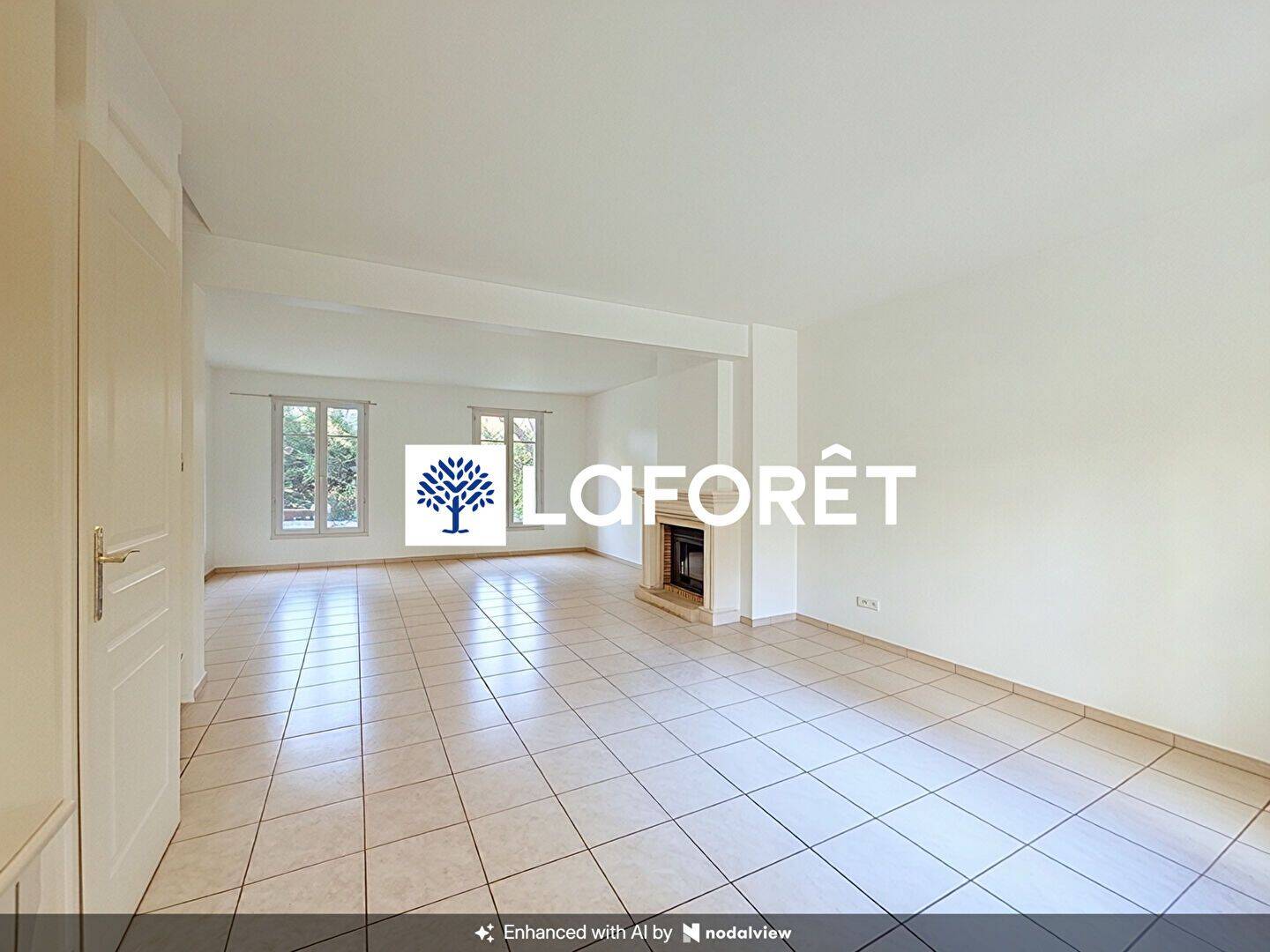 Maison 7 pièces 138 m² · à Chambourcy · 137,7 m² · 2 800 €/mois