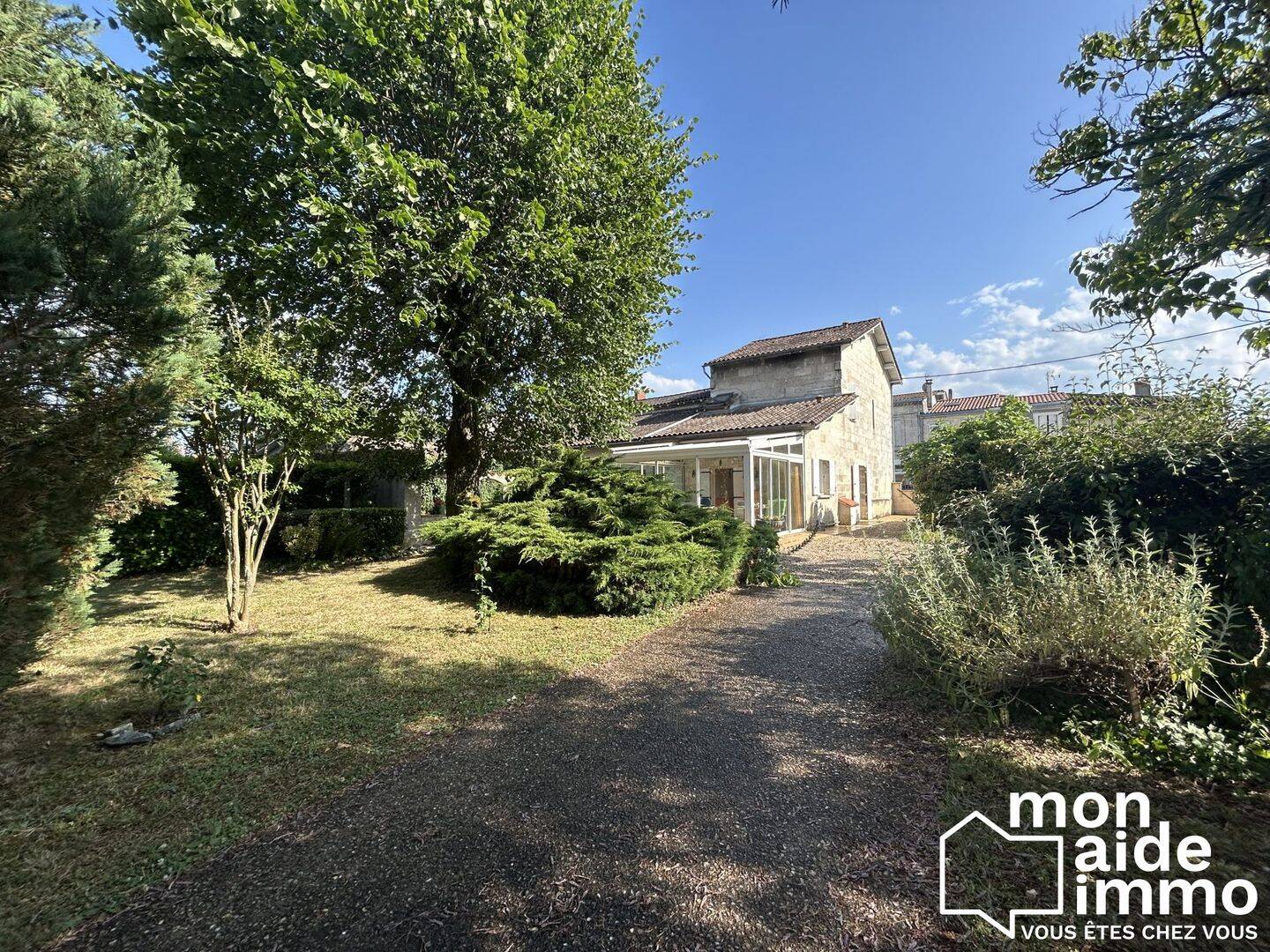 Maison 4 pièces 115 m² · à Coutras · 114,5 m² · 159 000 €