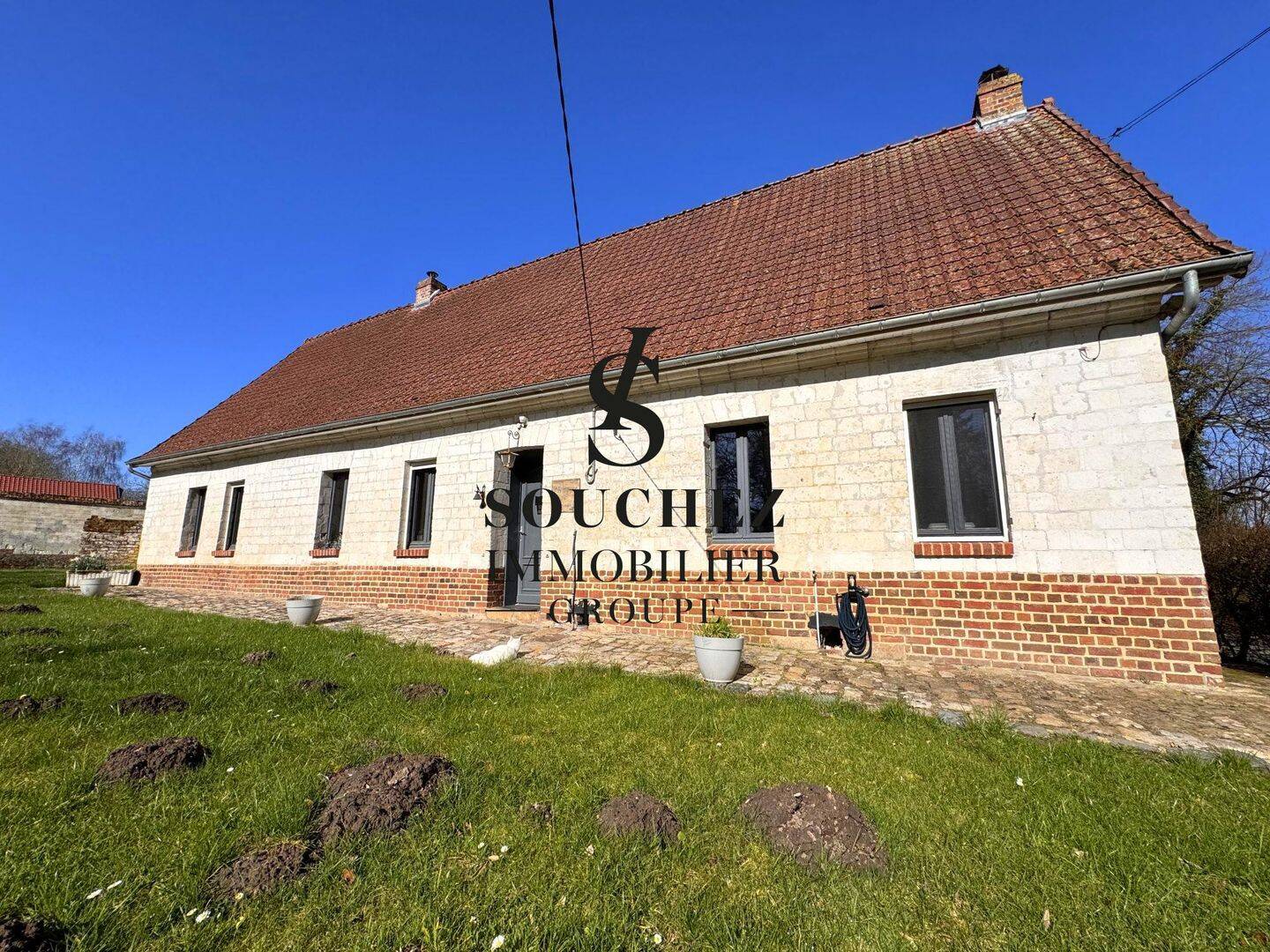 Maison 6 pièces 195 m² · à Berles-Monchel · 195 m² · 335 000 €