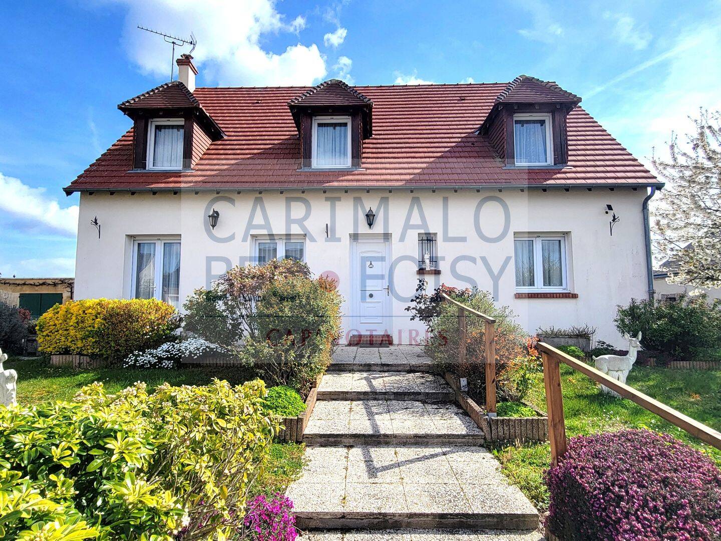 Maison 6 pièces 150 m² · à Saint-Denis-Lanneray · 150 m² · 275 000 €