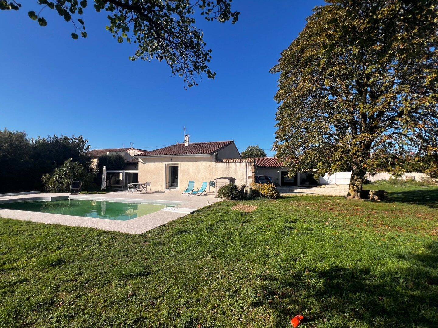 Maison 7 pièces 200 m² · à Saint-Marcel-lès-Valence · 200 m² · 580 000 €